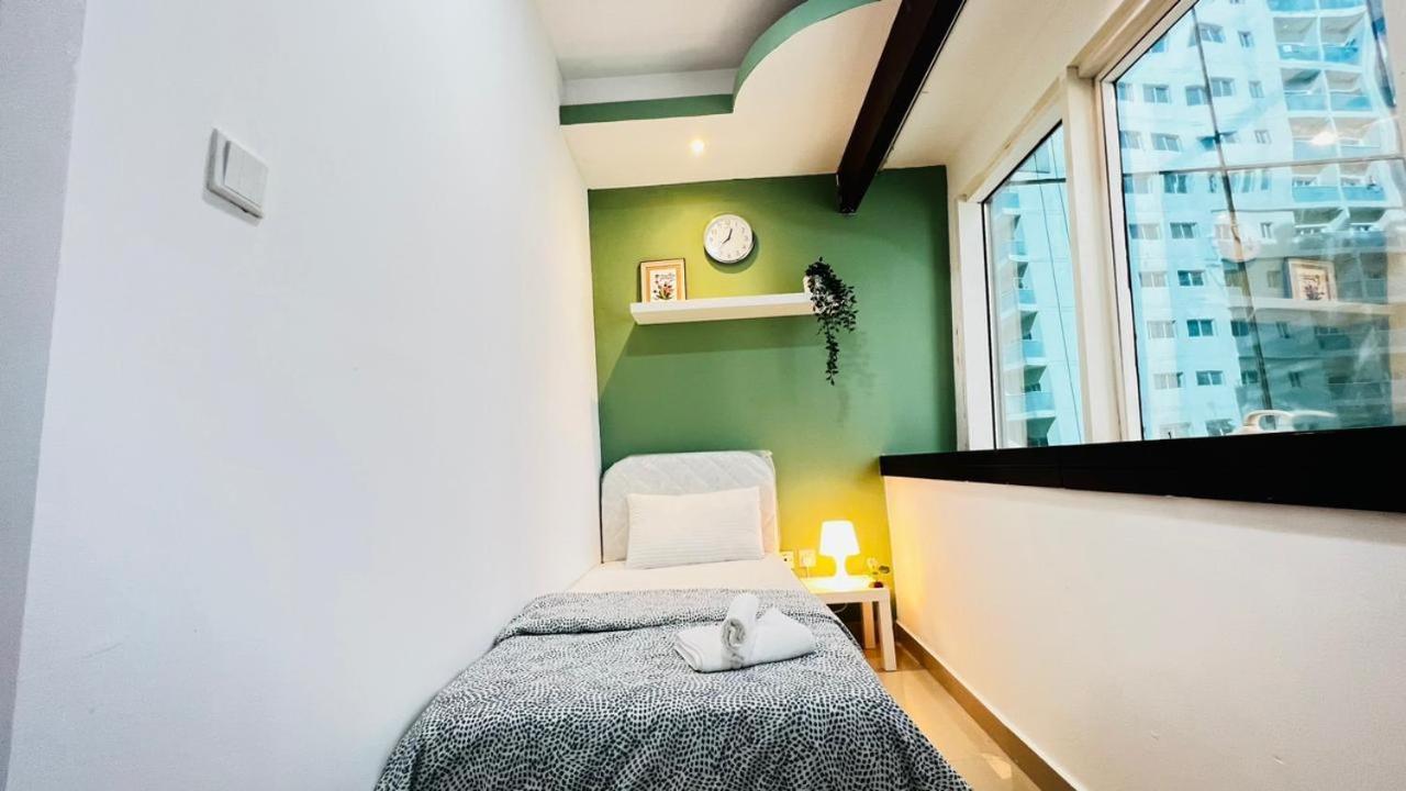 Dreamy Partition Room In Barsha1 Dubai Exterior photo